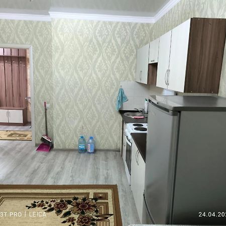 Уютная Квартира Комфорт Класса108 Астана Екстериор снимка